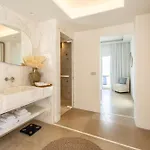 Casa Kiku Mykonos Hotel