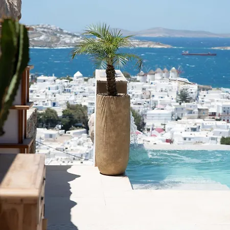 Отель νumi Boutique Mykonos Town