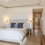 Casa Kiku Mykonos Otel *