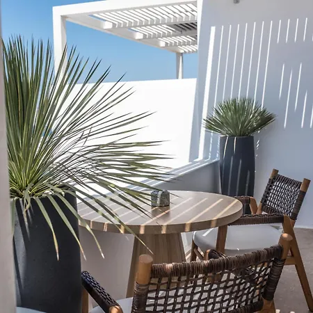 Otel νumi Boutique *